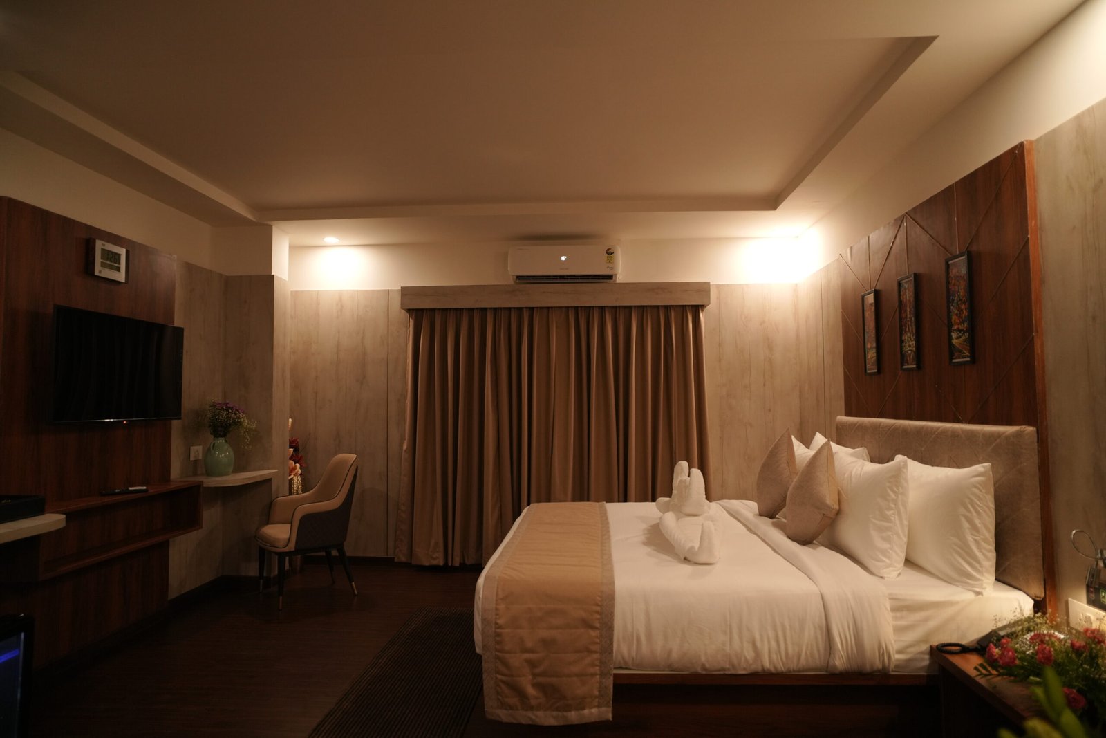 Suite-room-1 Suite-room-1